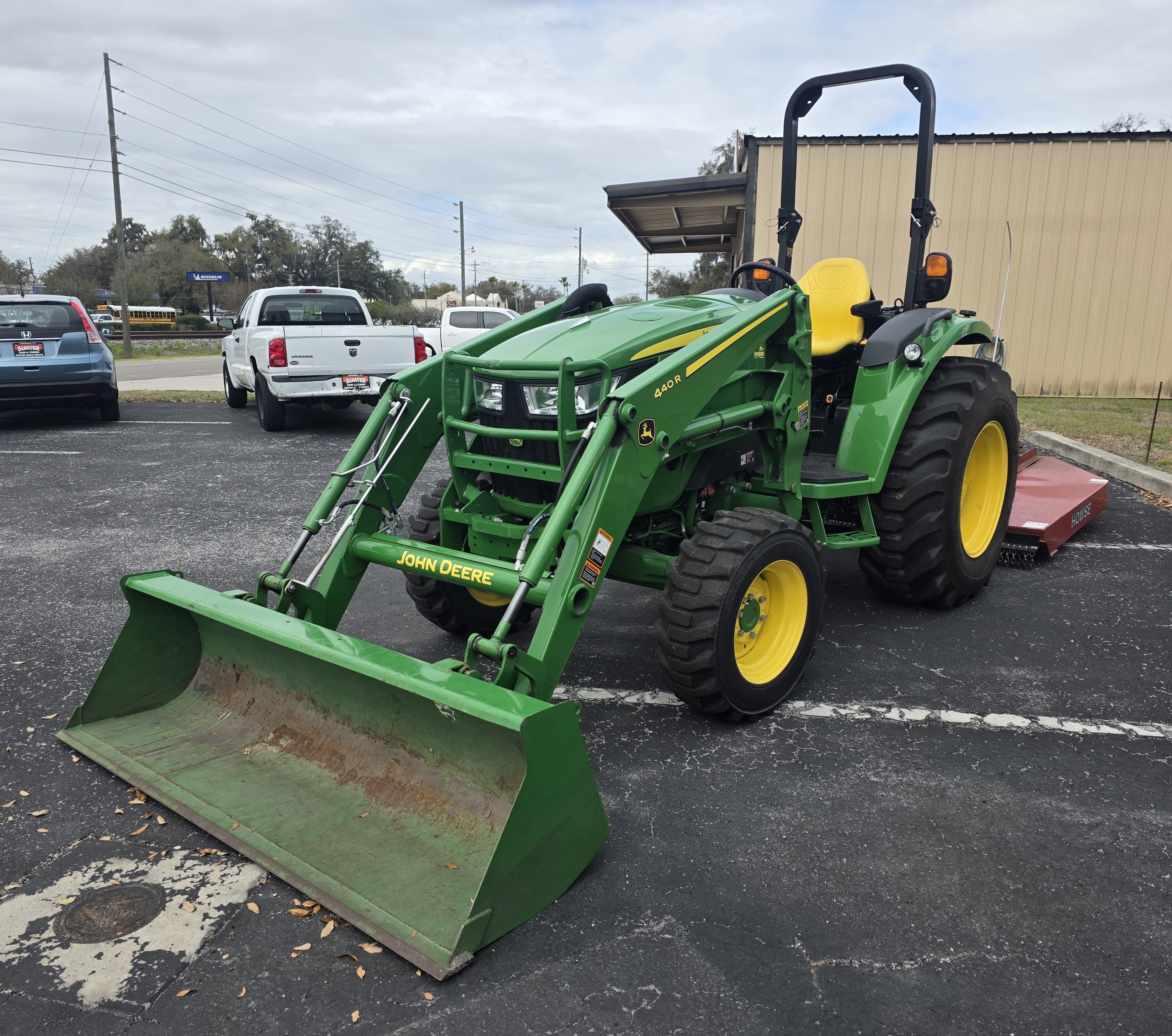 2022 JOHN DEERE 4044R PREMIUM 4x4 in Bushnell, FL