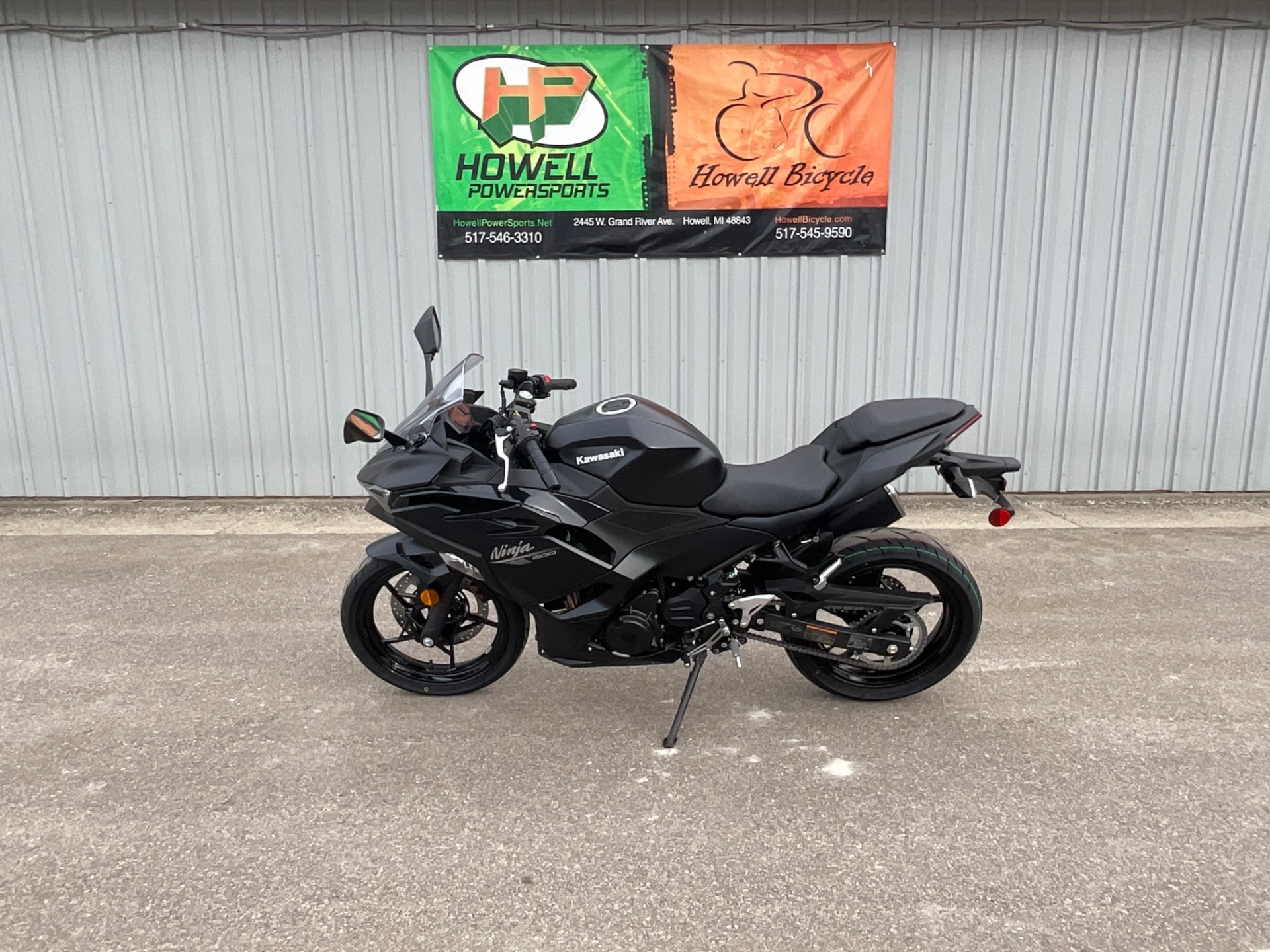 2026 Kawasaki Ninja® 500 BASE in Howell, MI