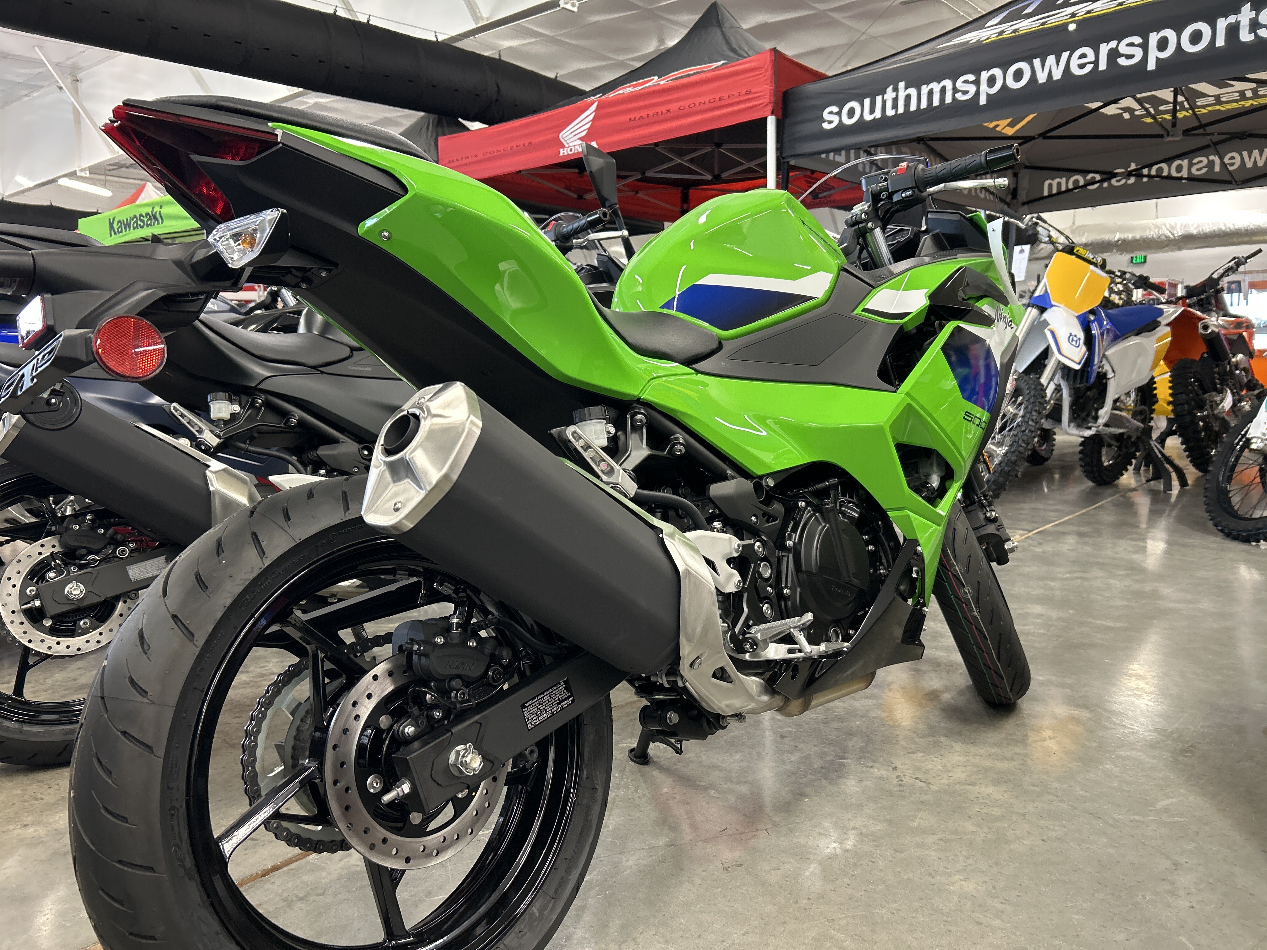 2026 Kawasaki Ninja® 500 BASE in Gulfport, MS