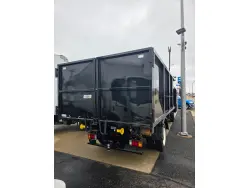 2025 ISUZU NRR