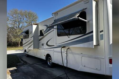 2007 Safari PASSAGE 310 in houston TX