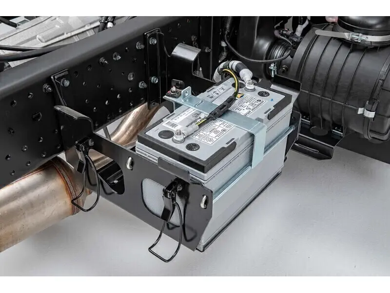 2026 ISUZU NPR HD GAS
