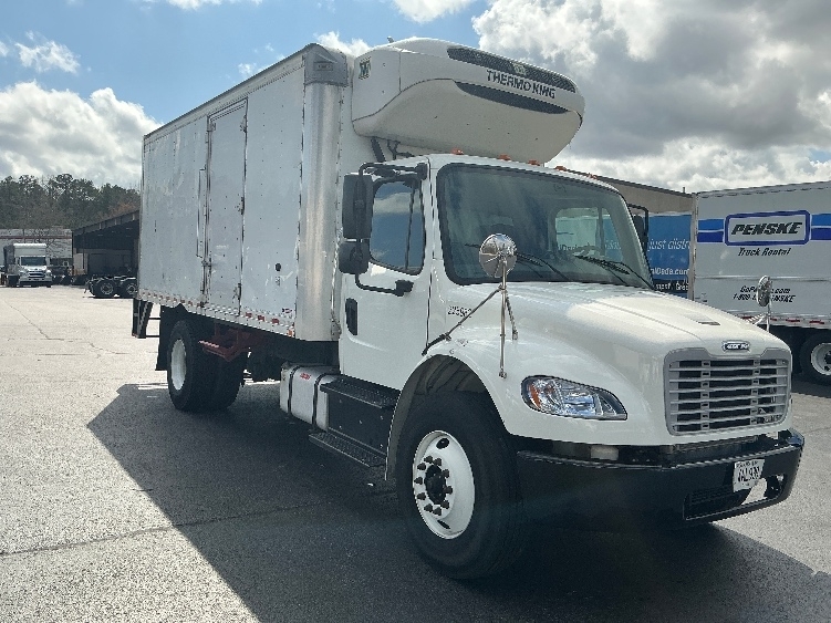 2019 FREIGHTLINER BUSINESS CLASS M2 106 in Conyers, GA