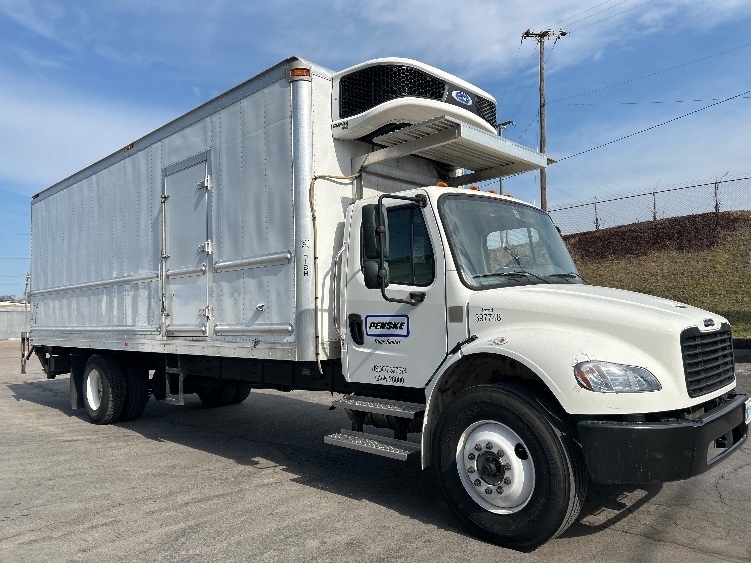 2022 FREIGHTLINER BUSINESS CLASS M2 106 in Lexington, KY