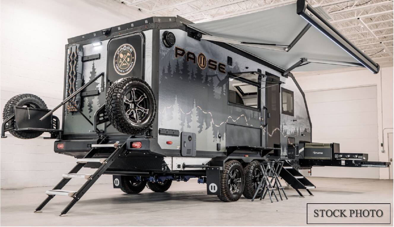 A photo of this 2023 Palomino PAUSE 20.3