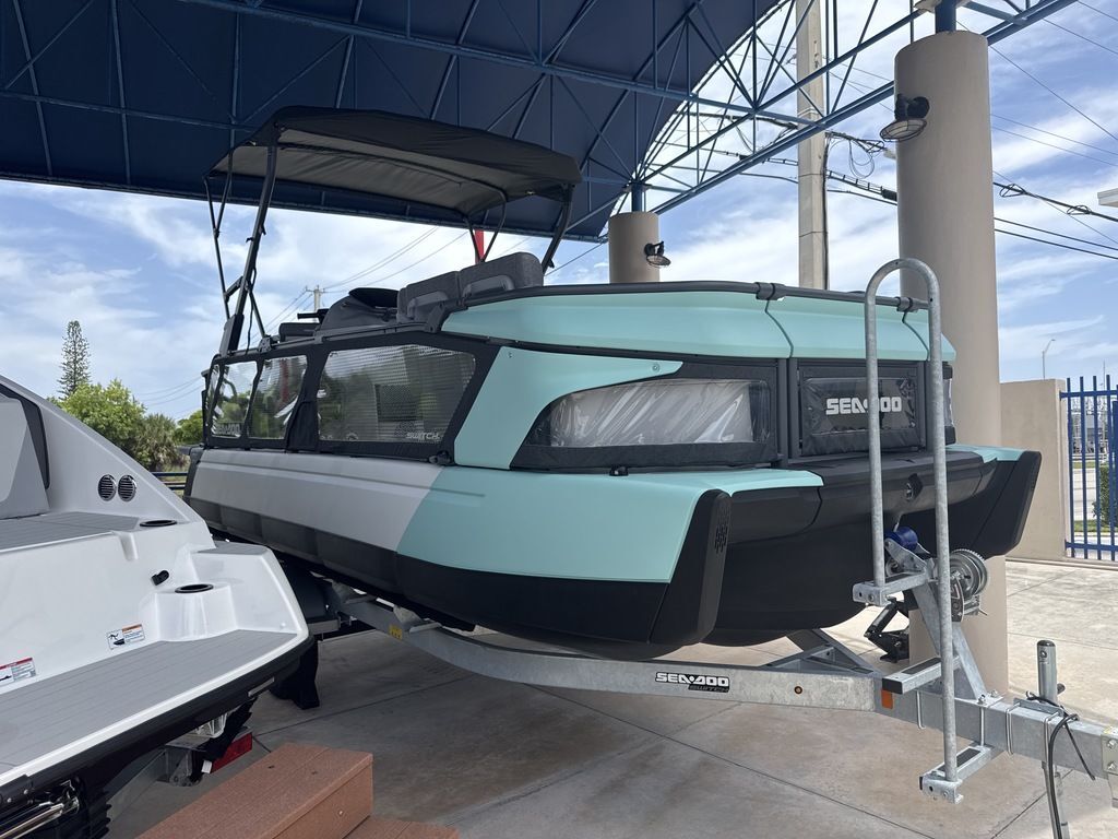 2026 Sea-Doo Switch Cruise 21 - 300 hp - Tech Galvanized in deerfield beach FL