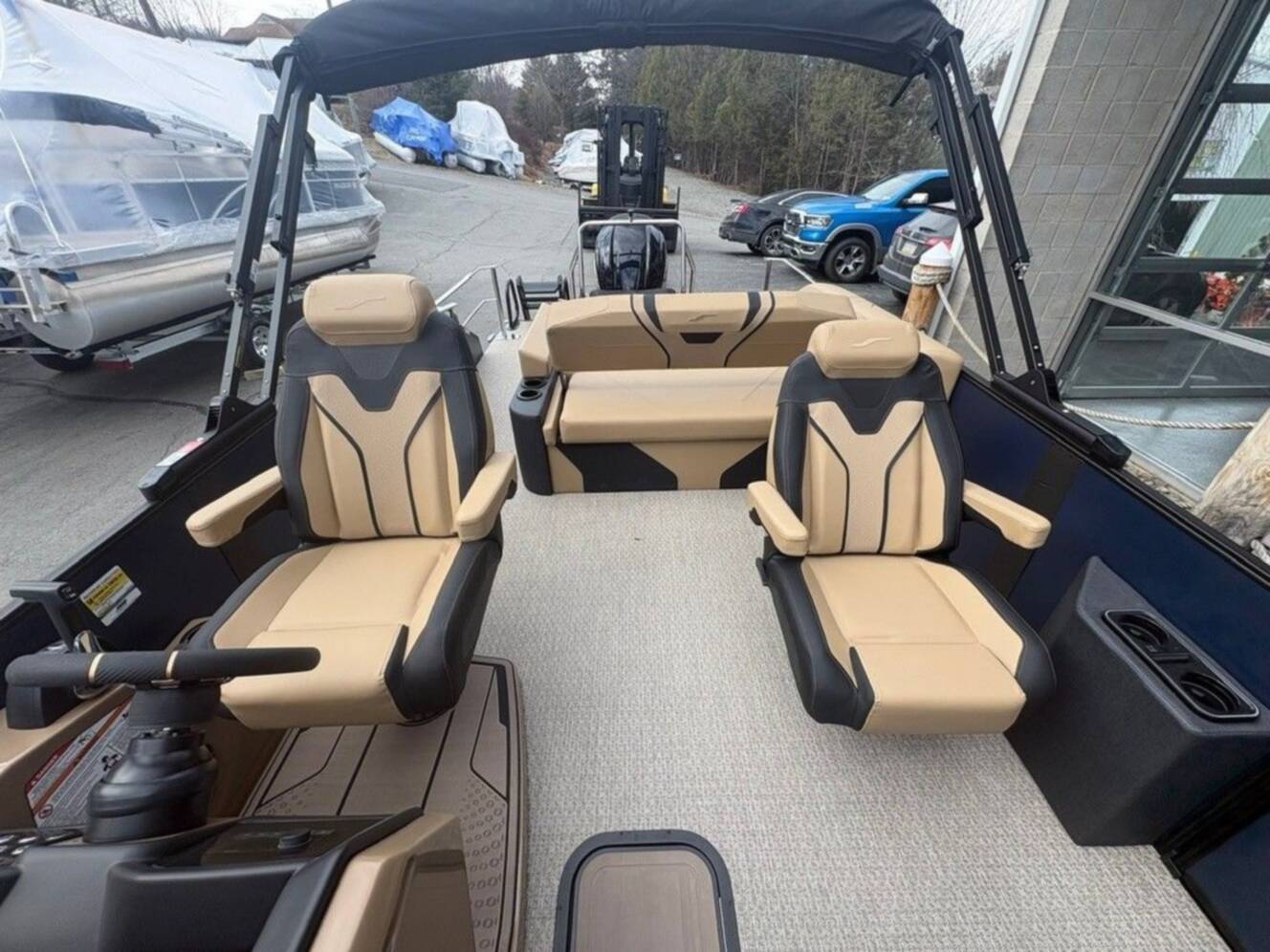 A photo of this 2026 Evotti 723CS