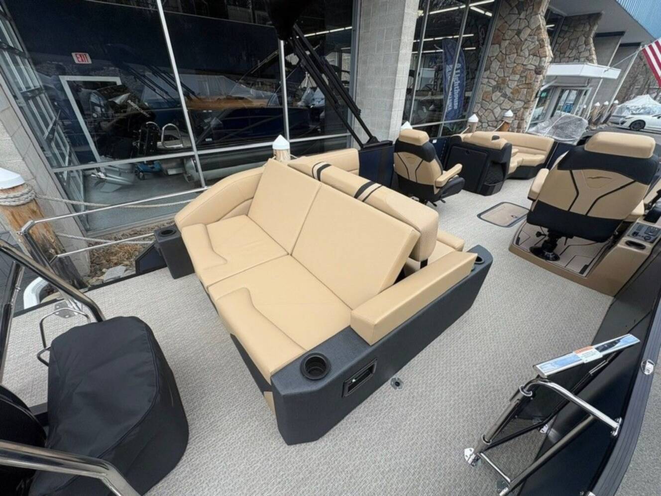 A photo of this 2026 Evotti 723CS