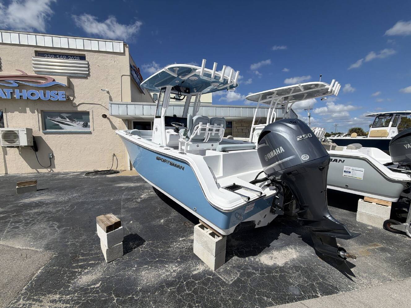 A photo of this 2026 Sportsman 212 Open