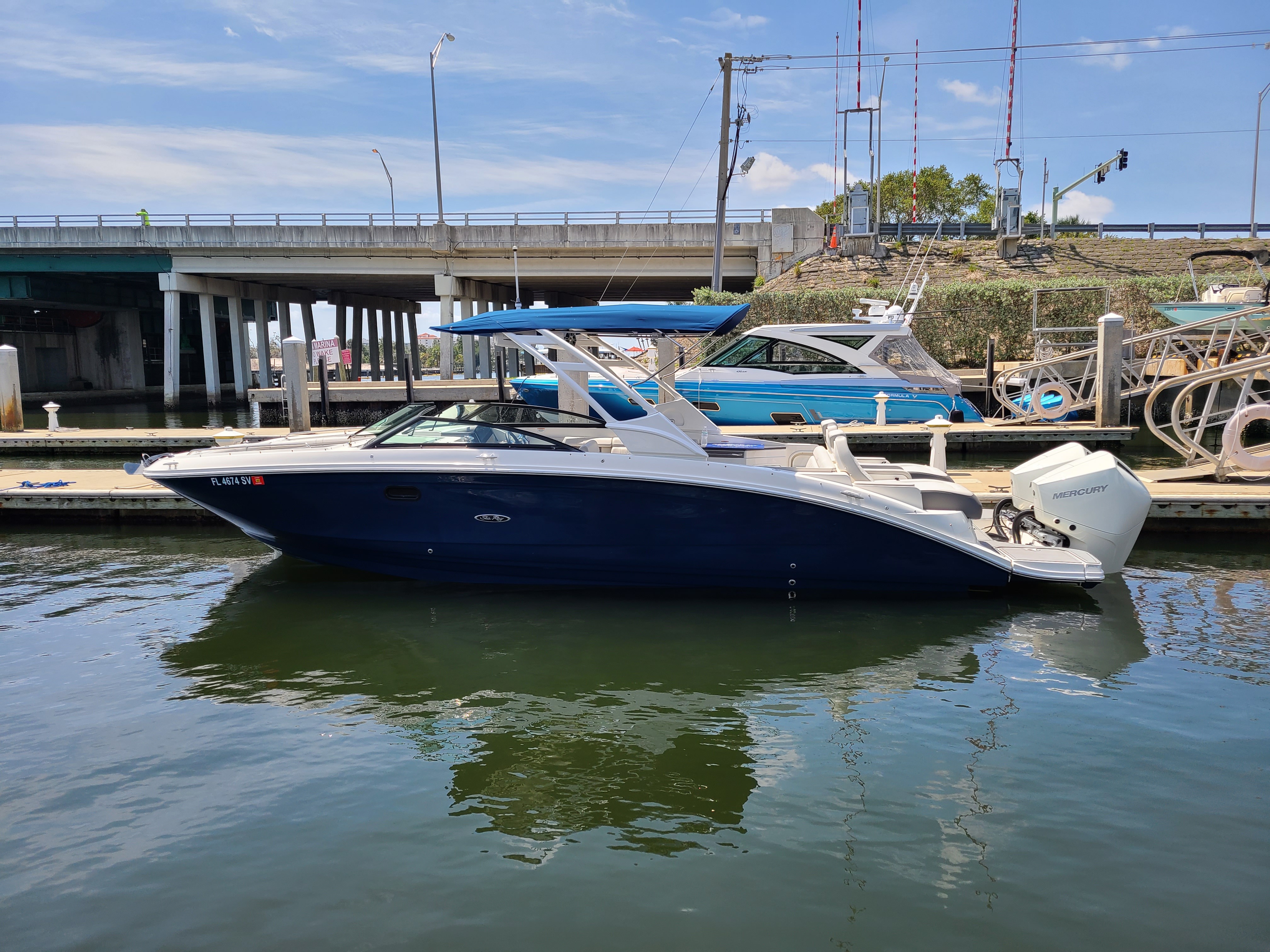 2021 Sea Ray 290 SDX OB 290 OUTBOARD in stuart FL