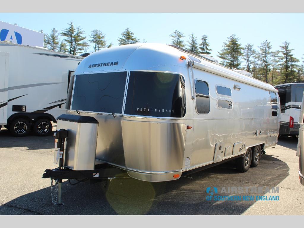 2025 Airstream Pottery Barn Special Edition 28RB in union CT