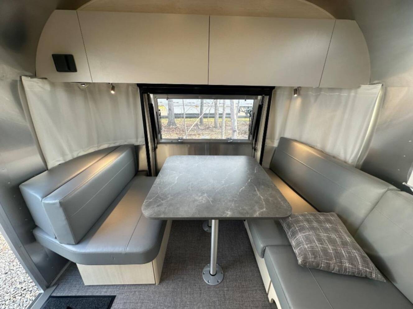 A photo of this 2026 Airstream Flying Cloud 25FB Twin Hatch With Solar and Lithium