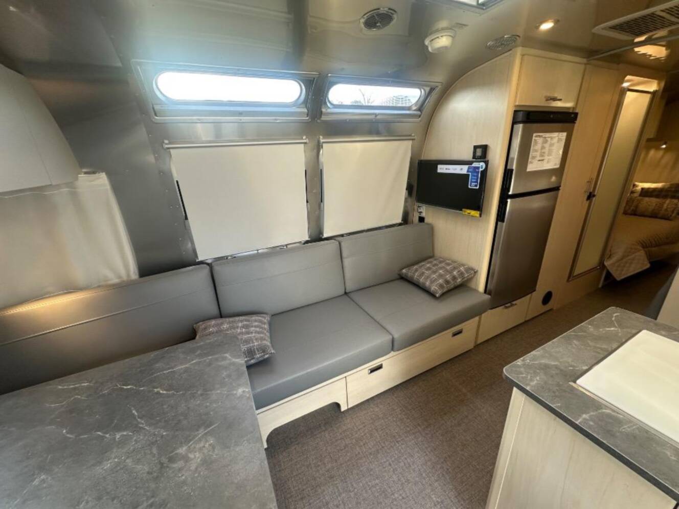 A photo of this 2026 Airstream Flying Cloud 25FB Twin Hatch With Solar and Lithium