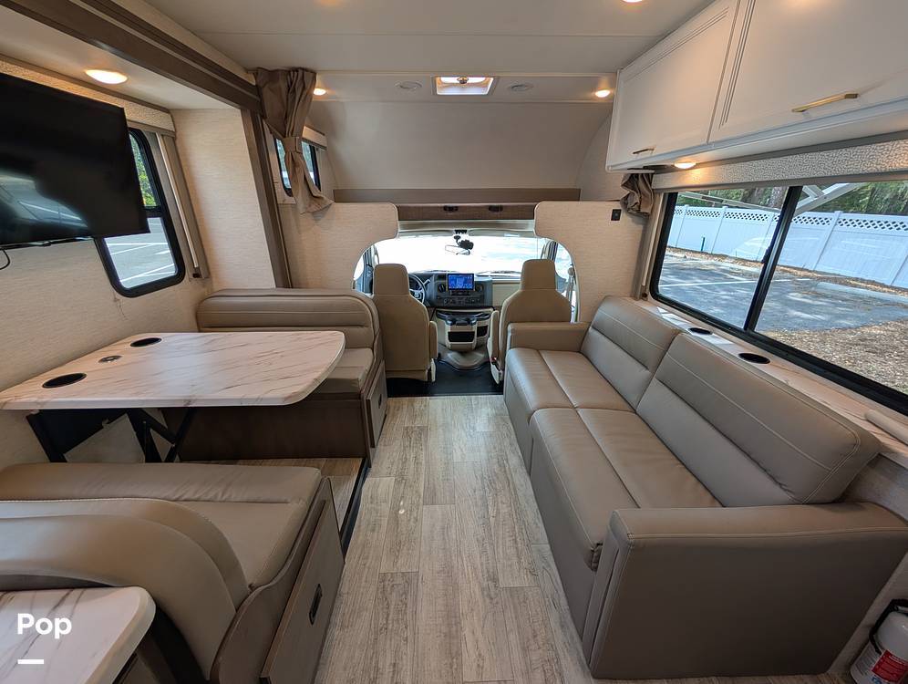 2025 Thor Motor Coach Chateau 28Z in sorrento FL