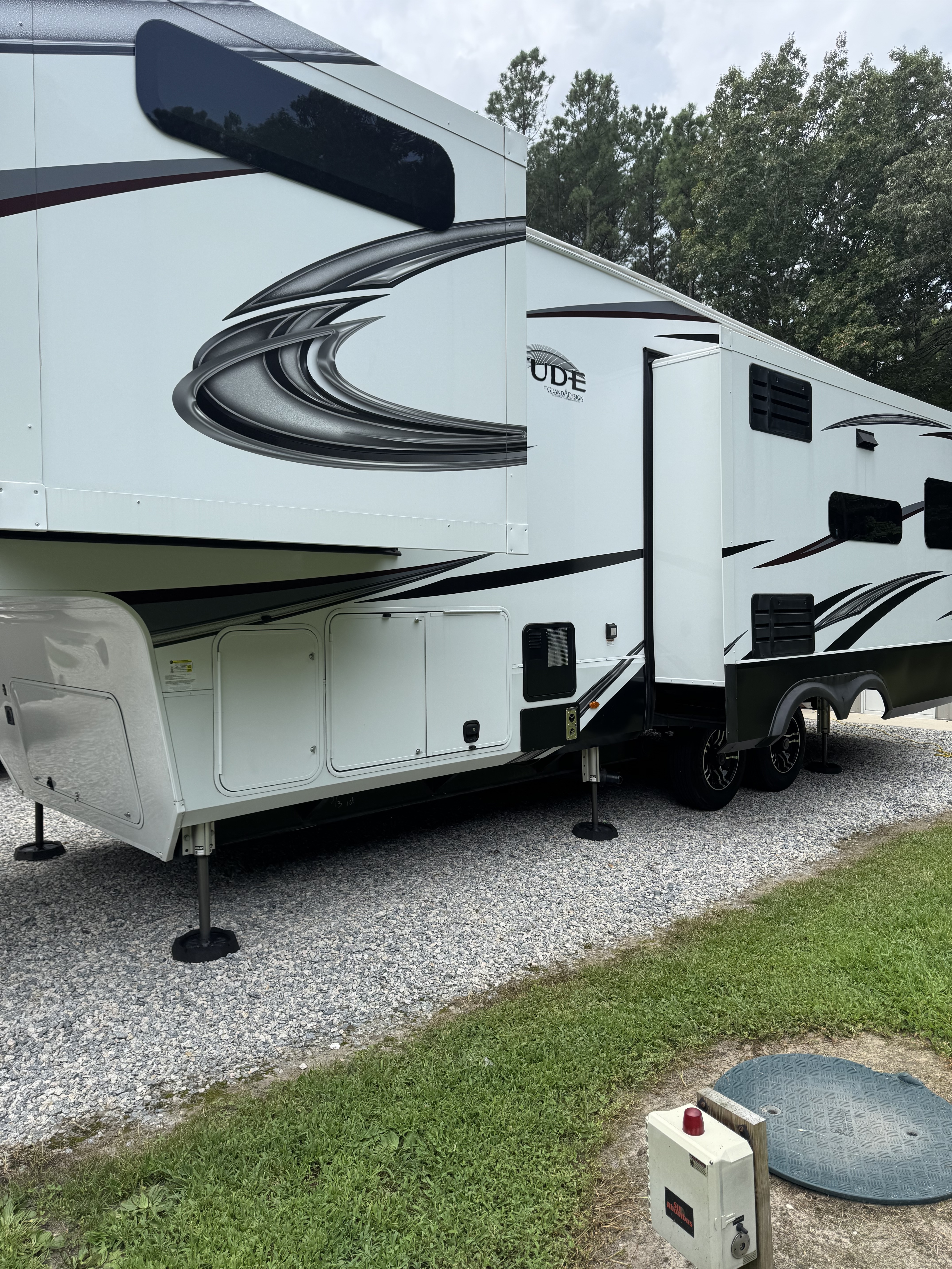 2022 Grand Design SOLITUDE 310GK in harrington DE