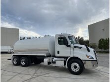 Commercial Truck Spotlight: Freightliner Cascadia image