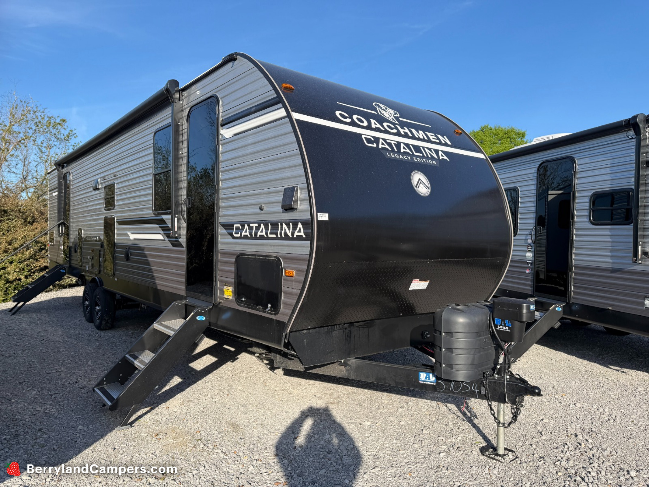 2026 Coachmen CATALINA LEGACY EDITION 333DORM in holden LA