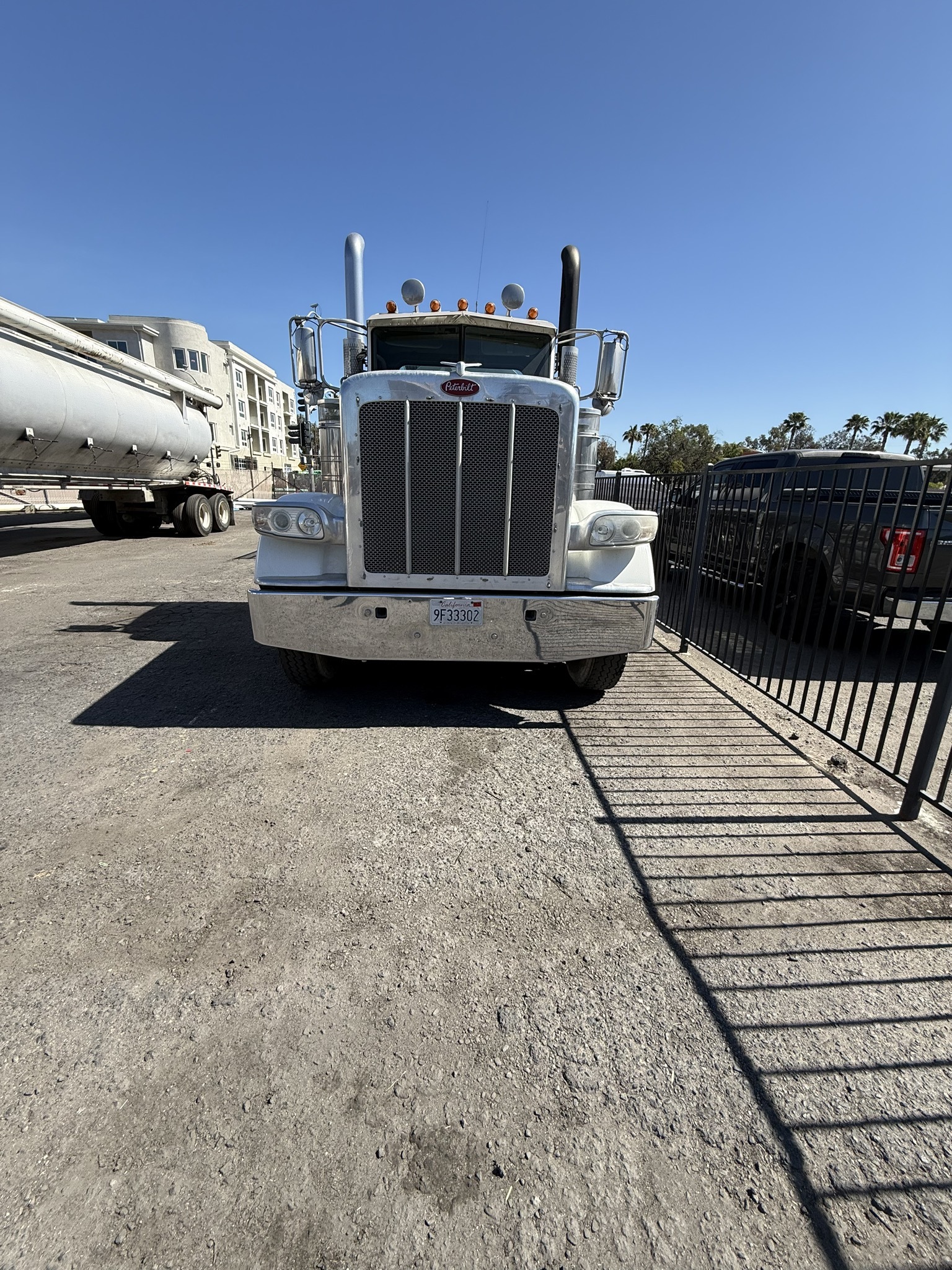 2017 PETERBILT 389 in Escondido, CA