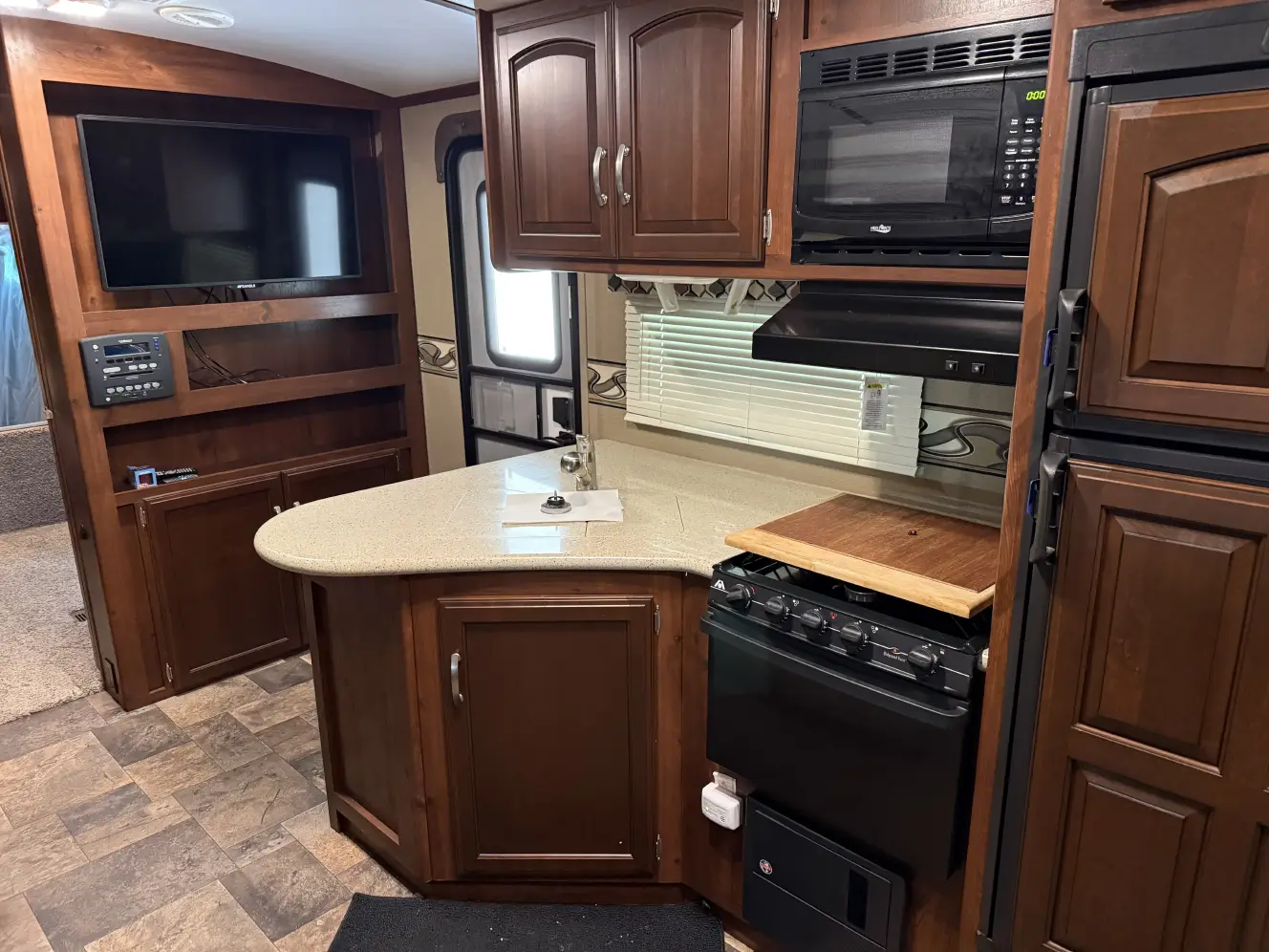 A photo of this 2015 Keystone OUTBACK SUPER-LITE 300RB