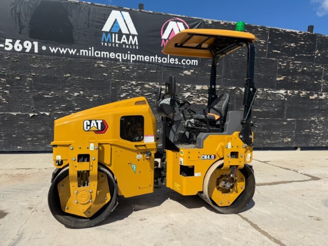 2025 CATERPILLAR CB4.0 in Sutherlin, VA