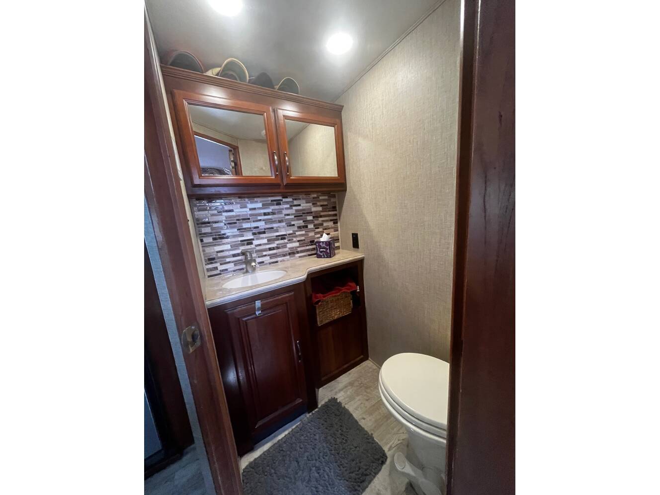 A photo of this 2015 Redwood REDWOOD 39MB