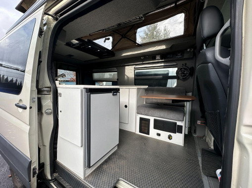 2017 Mercedes-Benz SPRINTER 2500 4X4 in newberg OR