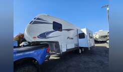 2013 Palomino PALOMINO PUMA 253FBS RV