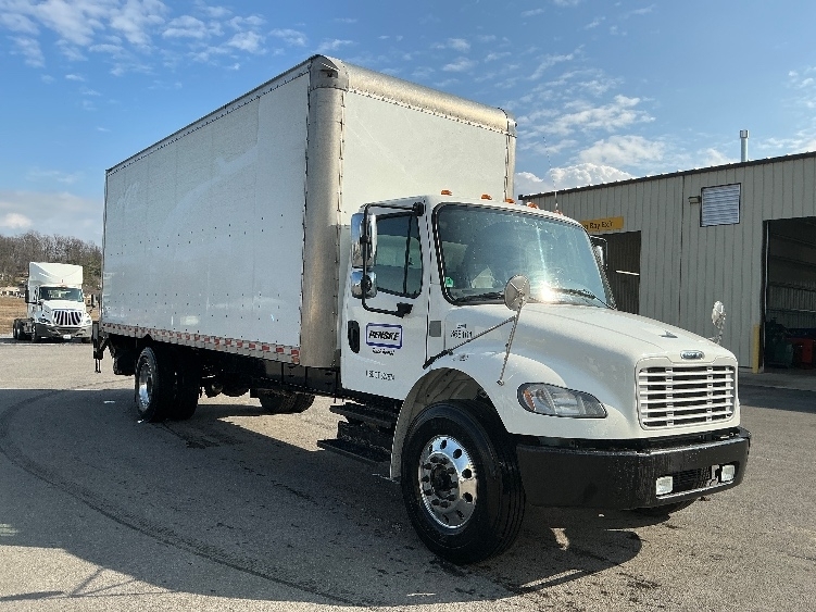 2020 FREIGHTLINER BUSINESS CLASS M2 106 in Duncansville, PA