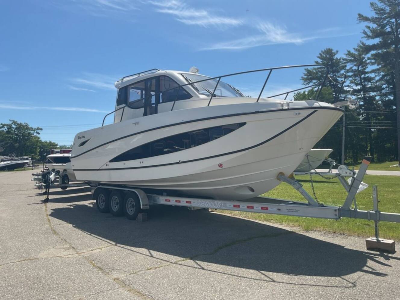 A photo of this 2026 Trophy T29 EX
