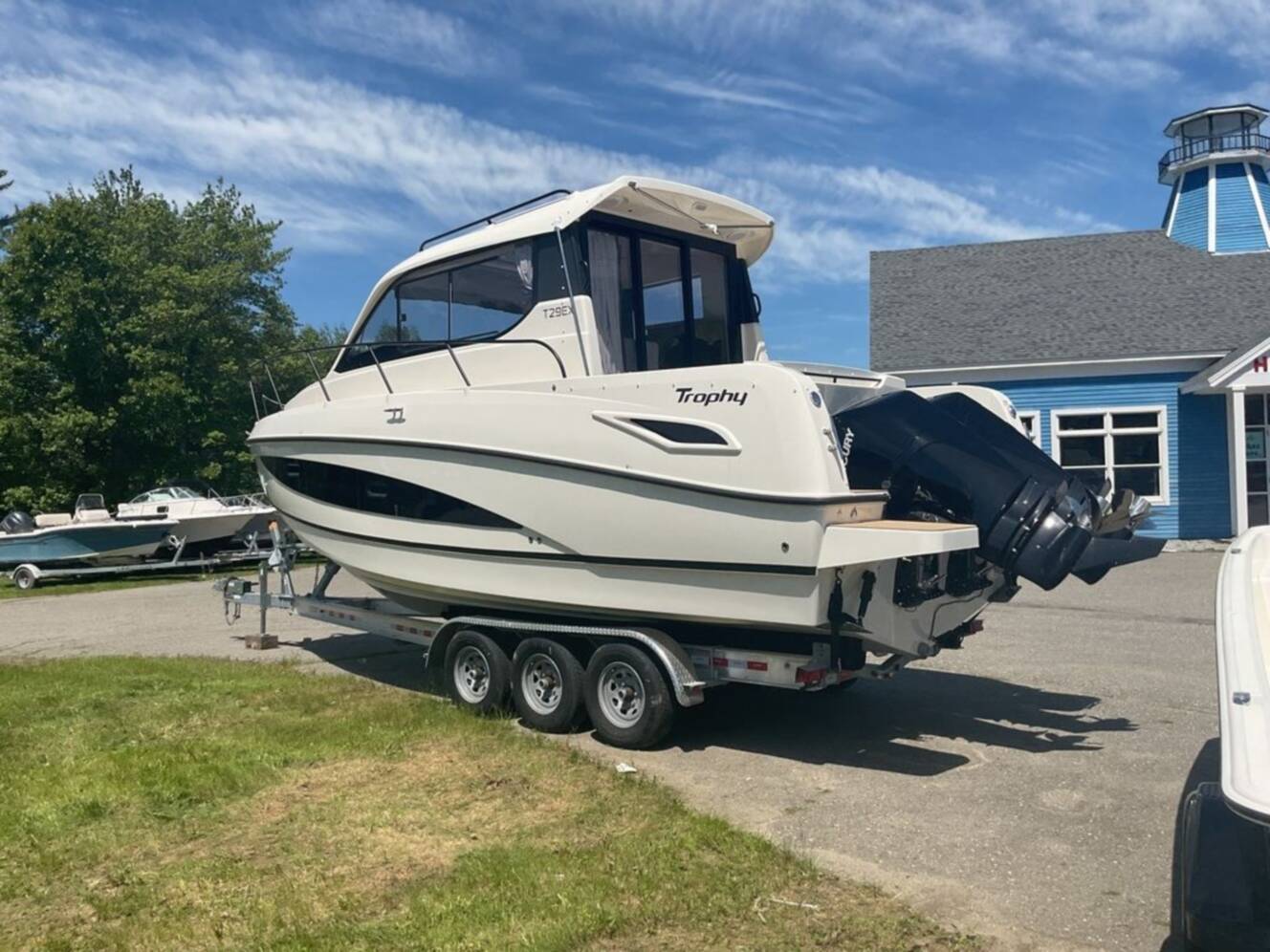 A photo of this 2026 Trophy T29 EX