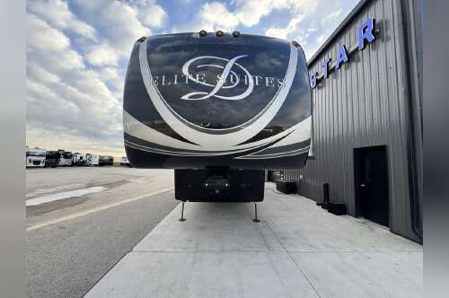 2021 DRV Mobile Suite 40KSSB4 in holland MI