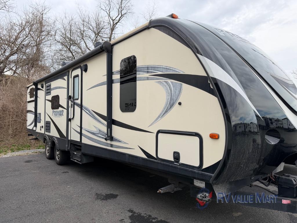 2016 Keystone Rv Premier Ultra Lite 34BHPR in willow street PA