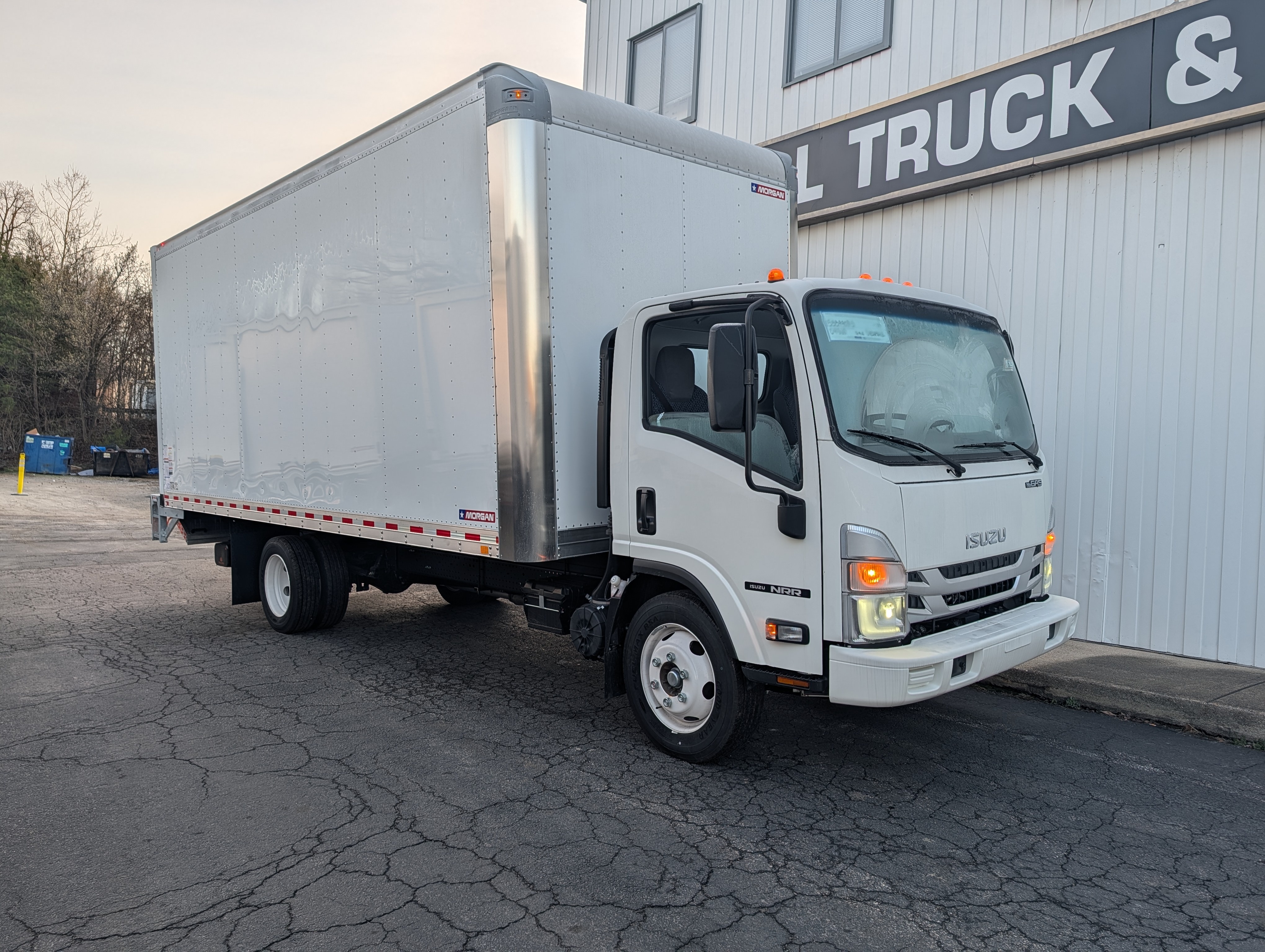 2025 ISUZU NRR in Lorton, VA