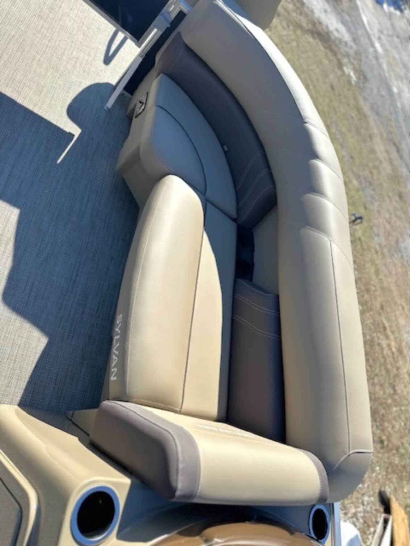 A photo of this 2025 Sylvan MIRAGE 8522 CRS DS