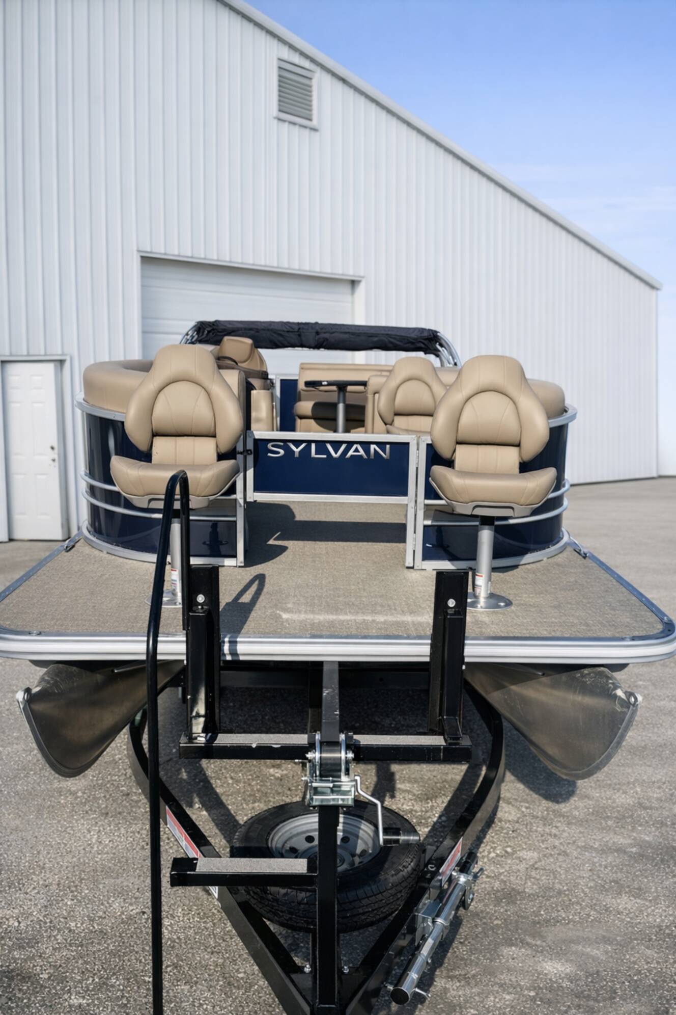 A photo of this 2025 Sylvan MIRAGE 8522 CRS DS
