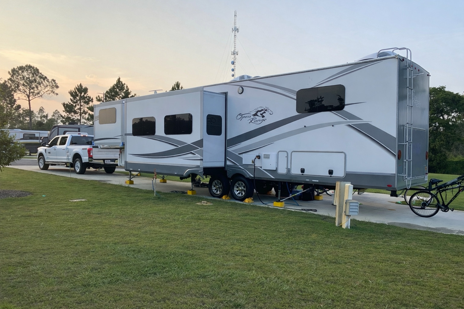 2021 Highland Ridge OPEN RANGE 376FBH in ironton OH