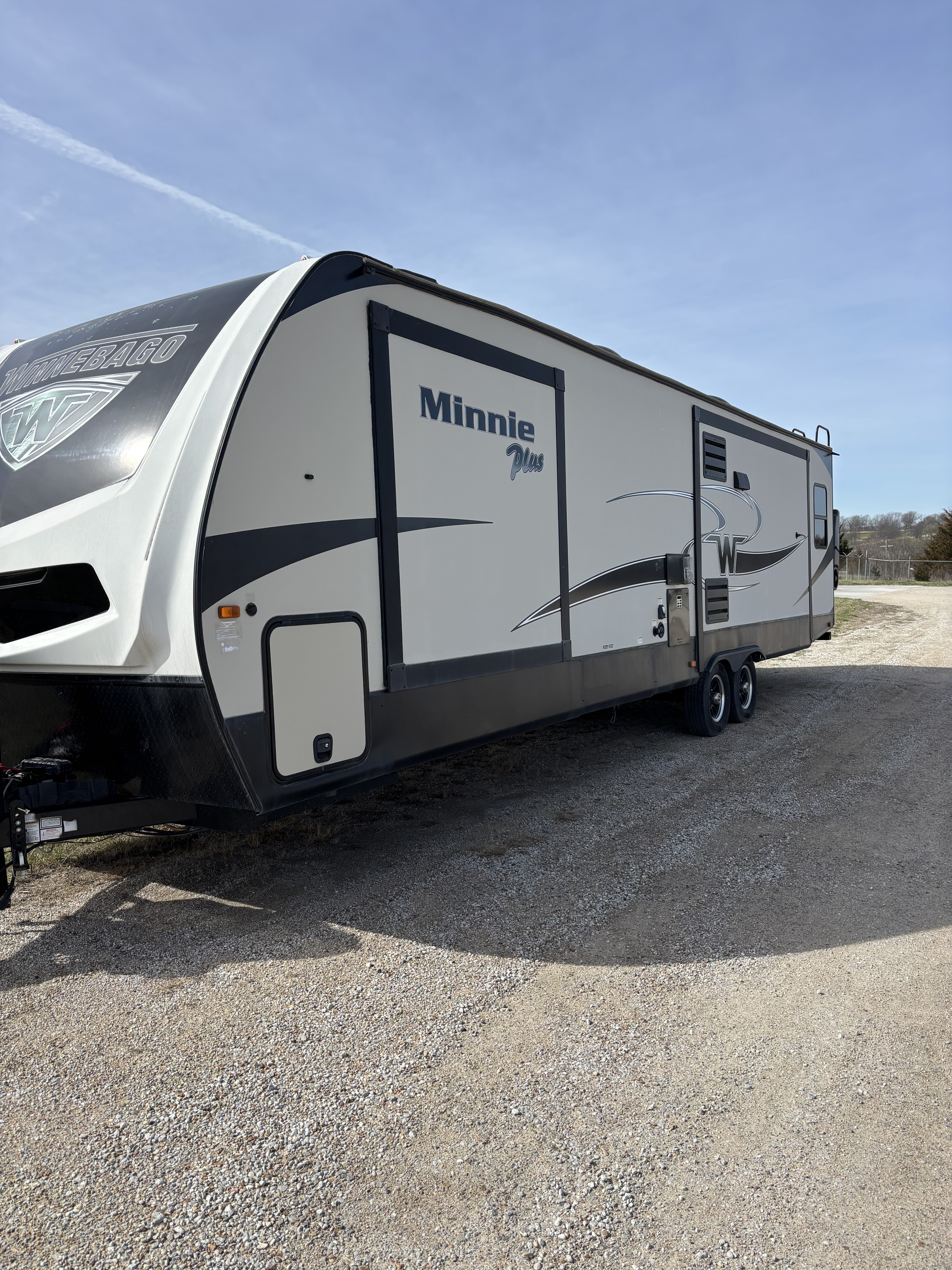 2019 Winnebago MINNIE 30RLSS in ozawkie KS
