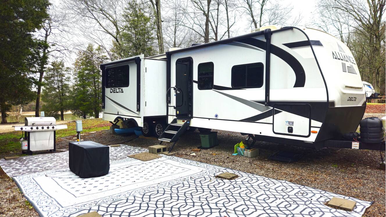 A photo of this 2024 Alliance Rv DELTA 321BH