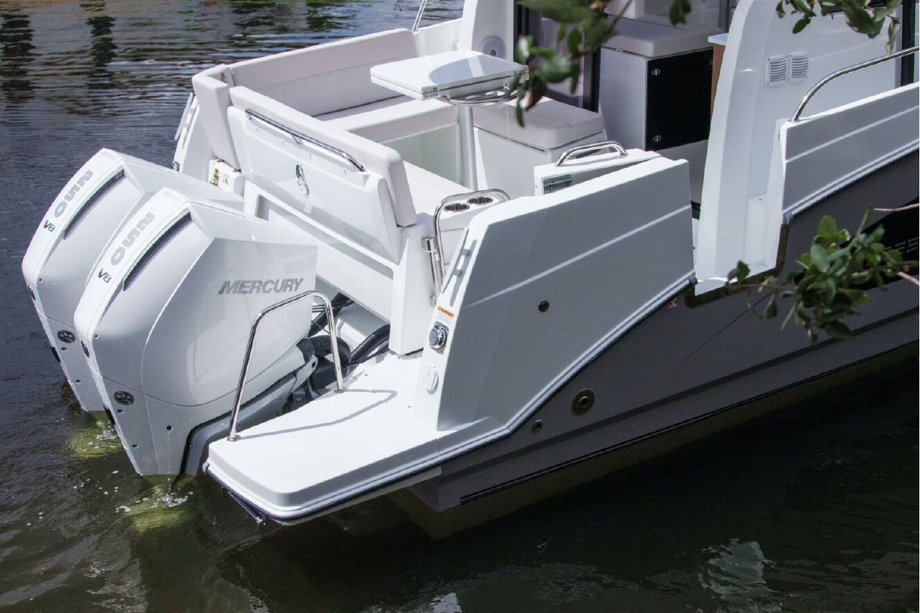 A photo of this 2026 Beneteau Antares 9