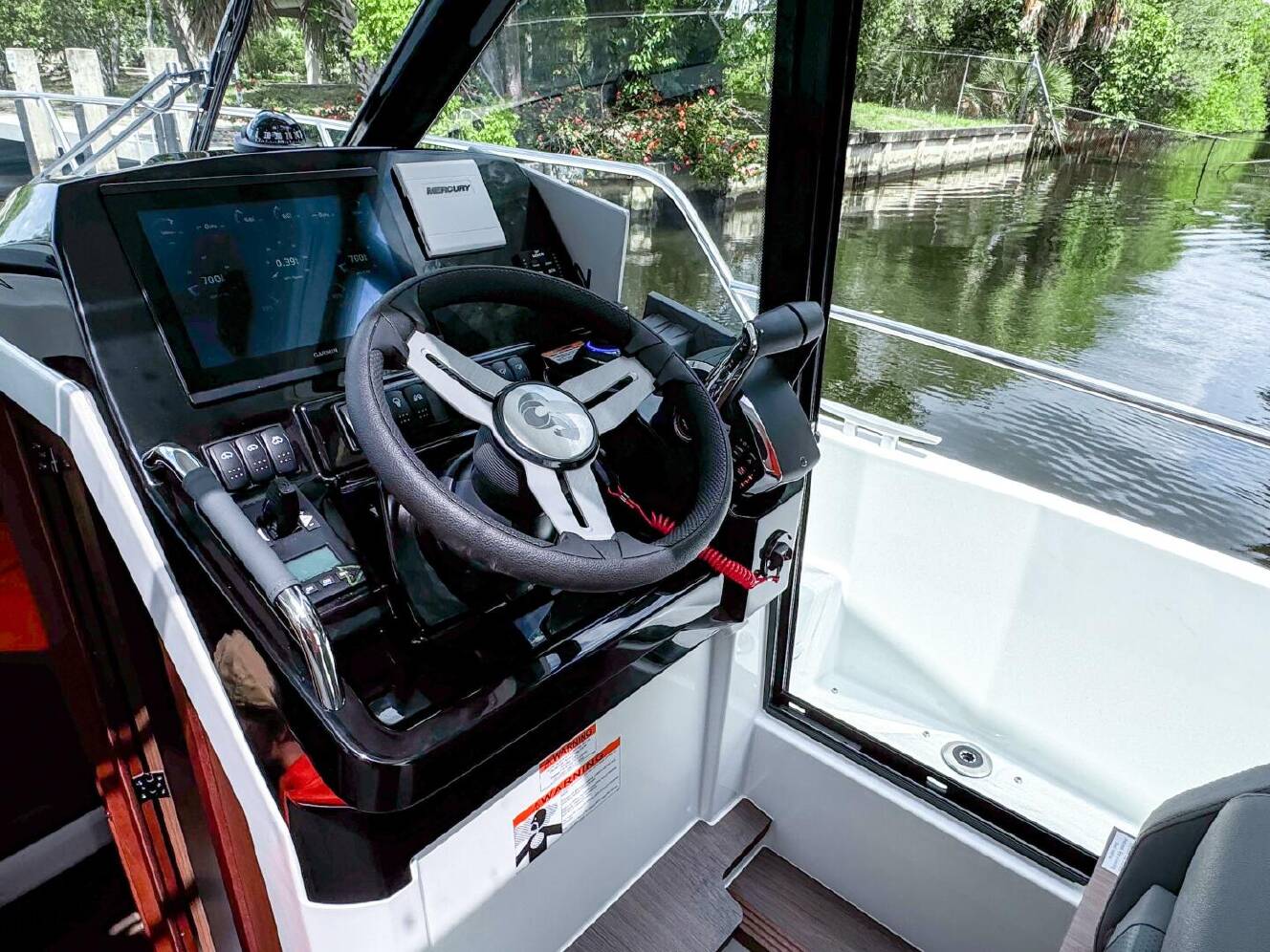 A photo of this 2026 Beneteau Antares 9