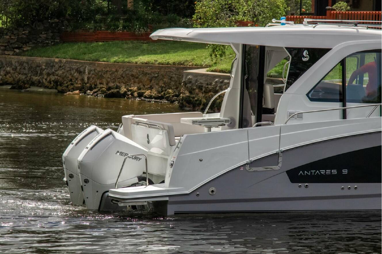 A photo of this 2026 Beneteau Antares 9