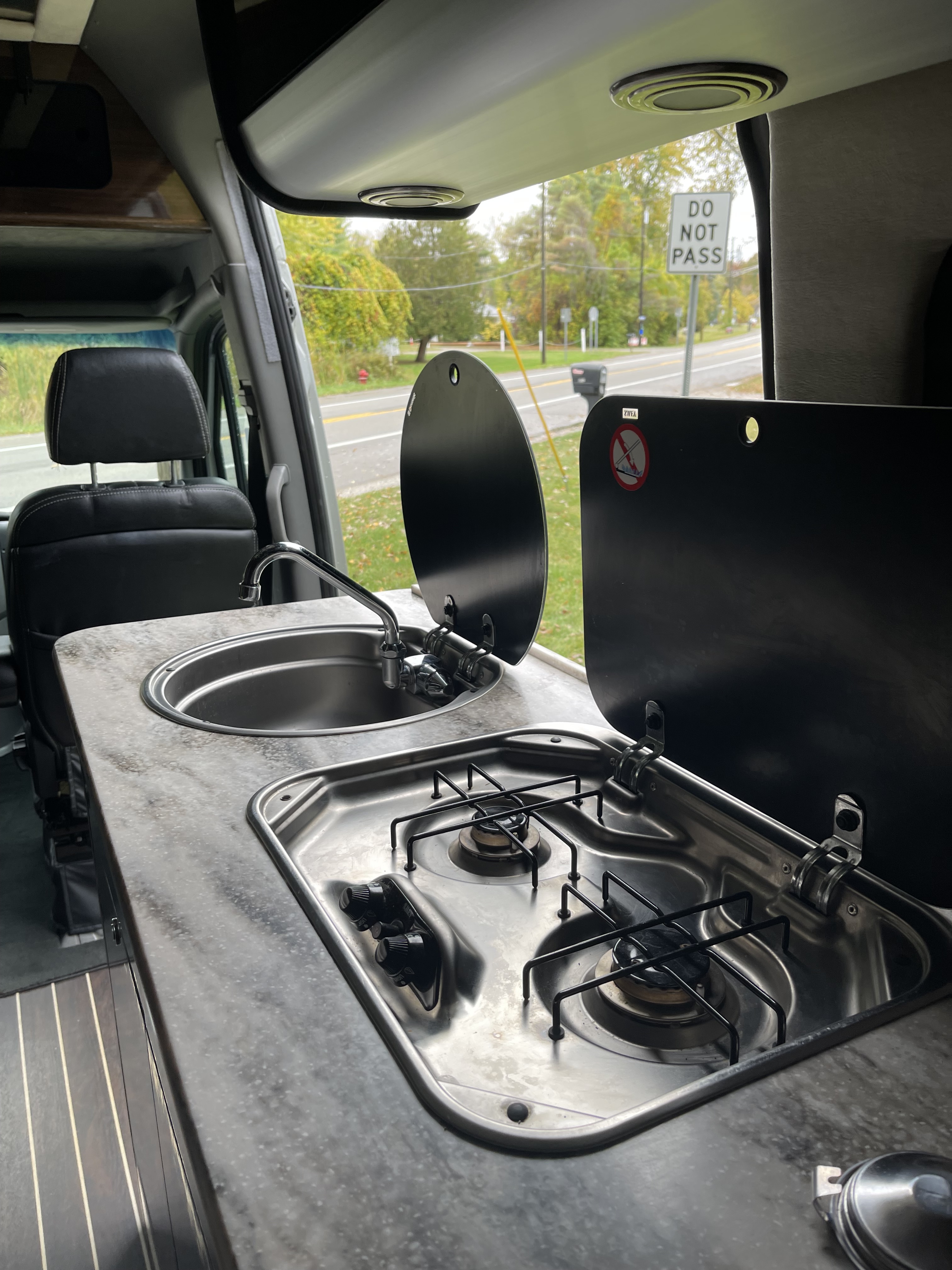 2015 Airstream GRAND TOUR EXT in burtchville MI