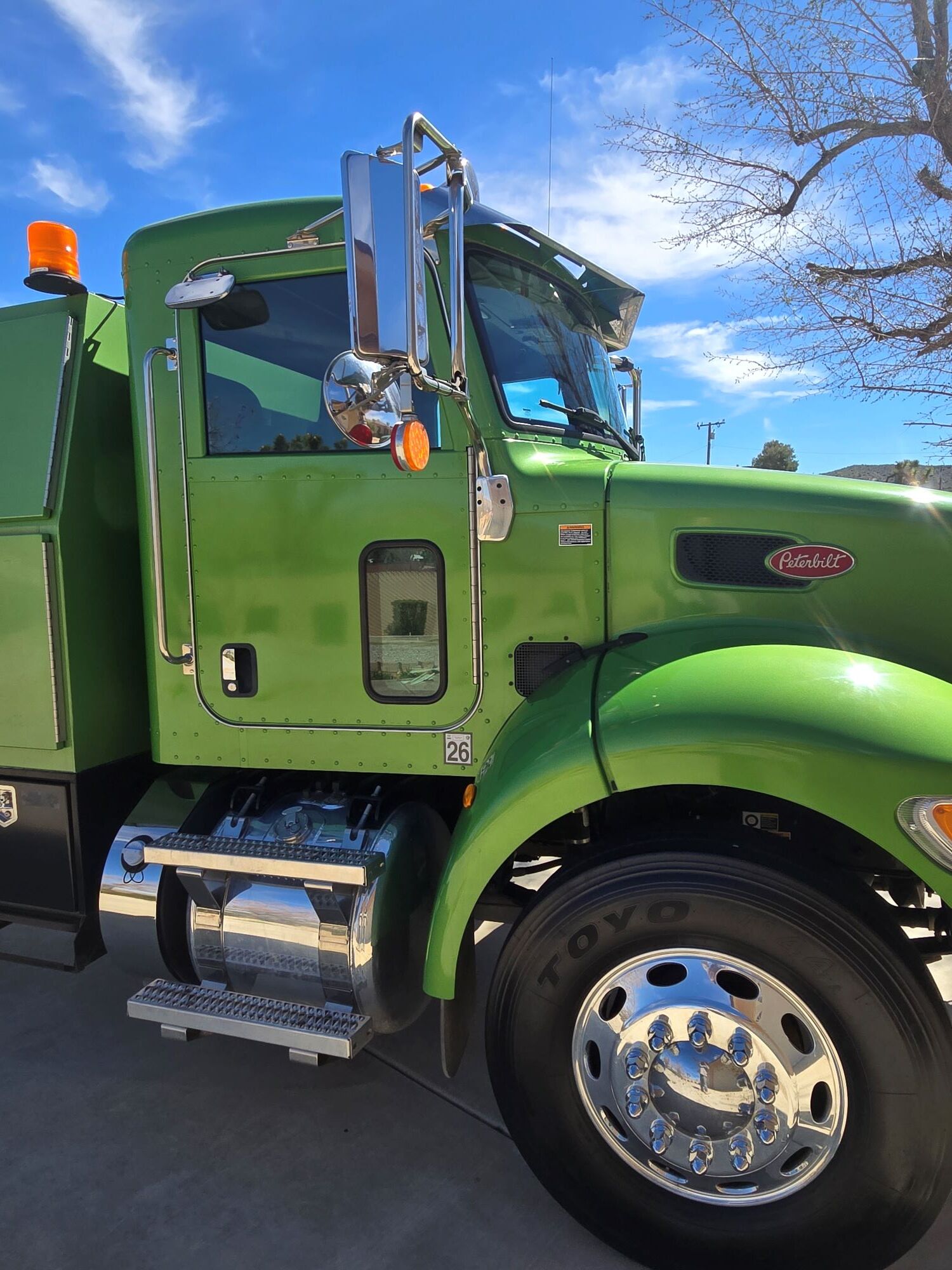 2016 PETERBILT 337 in Yucca Valley, CA