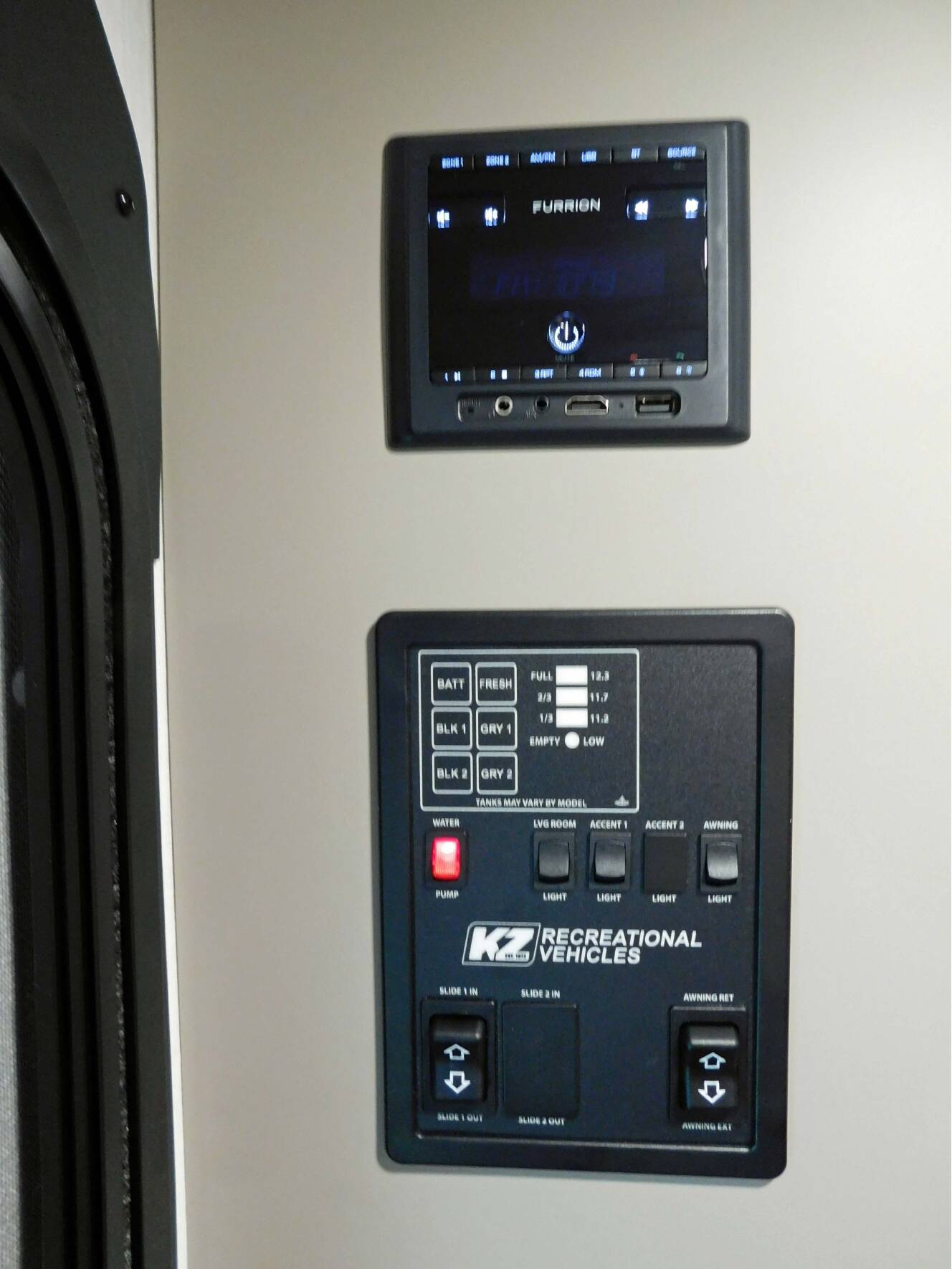 A photo of this 2026 K-Z CONNECT SE 211MKSE