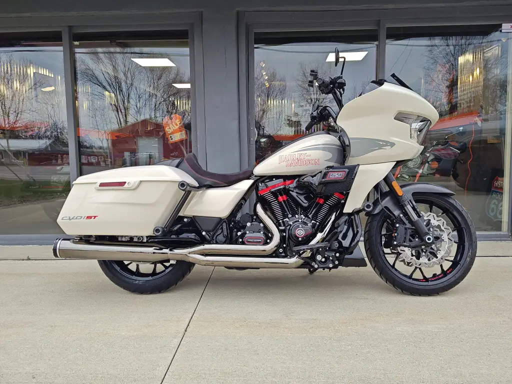 2024 Harley-Davidson ROAD GLIDE CVO ST