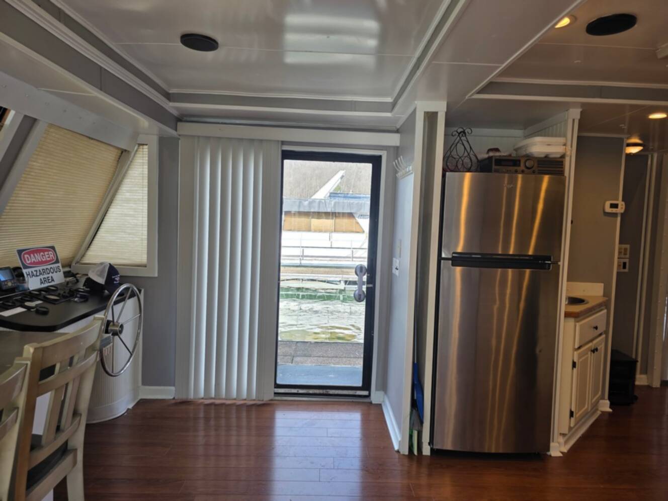 A photo of this 1994 Stardust 18' x 59' Widebody