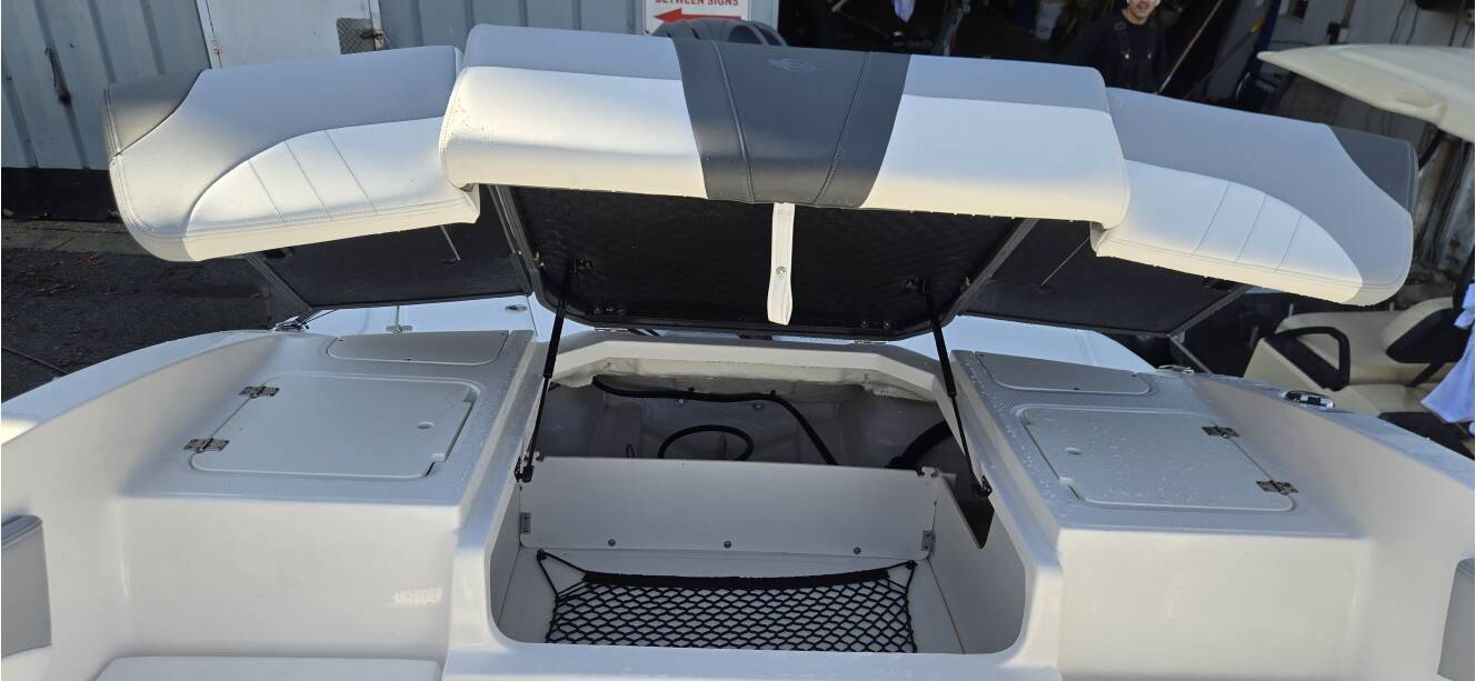A photo of this 2025 Chaparral 23SSIOB