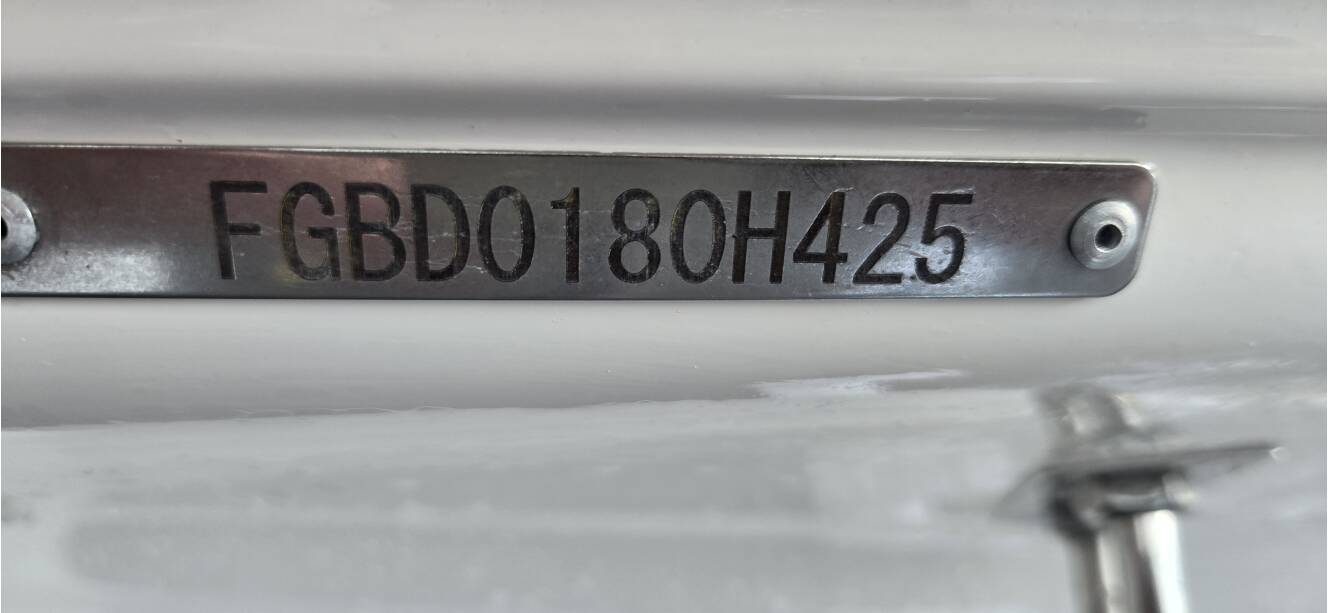 A photo of this 2025 Chaparral 23SSIOB