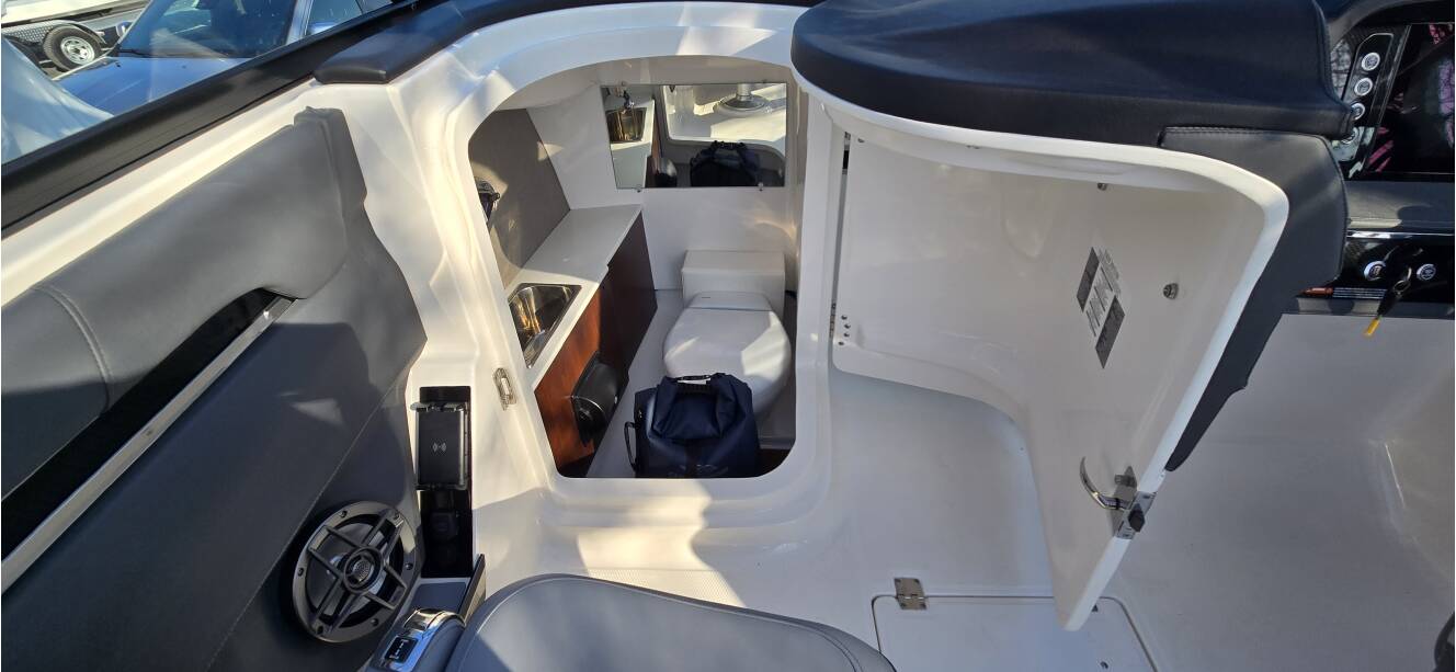 A photo of this 2025 Chaparral 267SSX