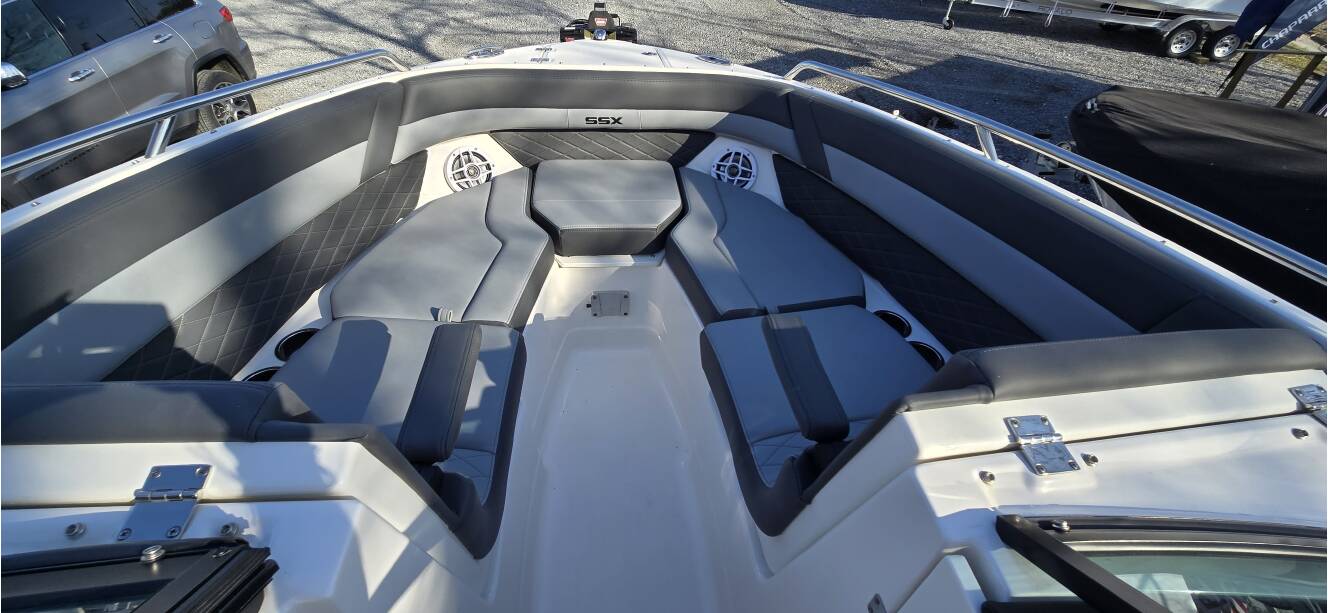 A photo of this 2025 Chaparral 267SSX